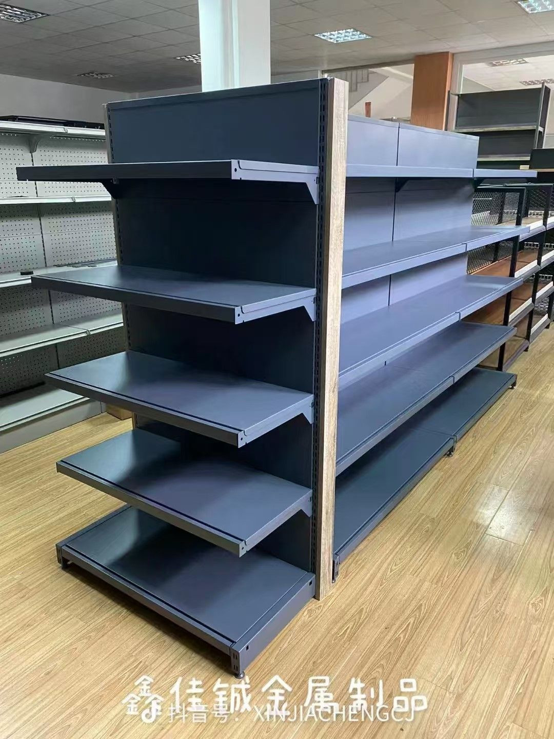 Supermarket shelves hypermarket convenience store single-sided double-sided shelves.